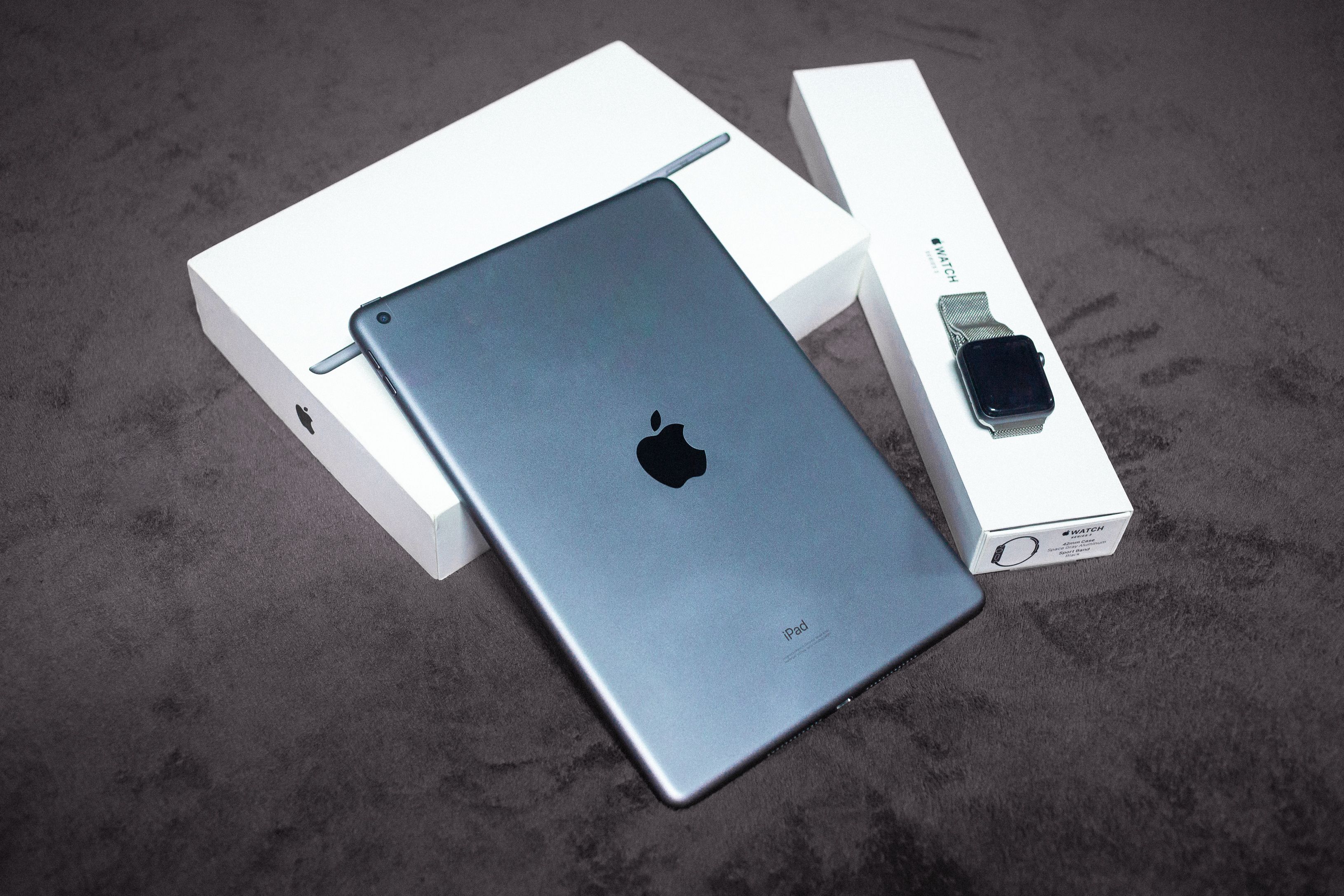 iPads & Tablets